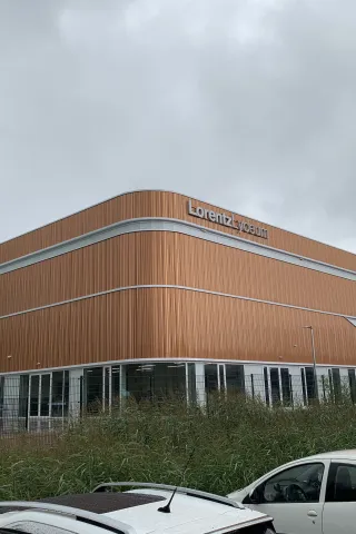 Lorentz Lyceum Arnhem gevelproject Rakon