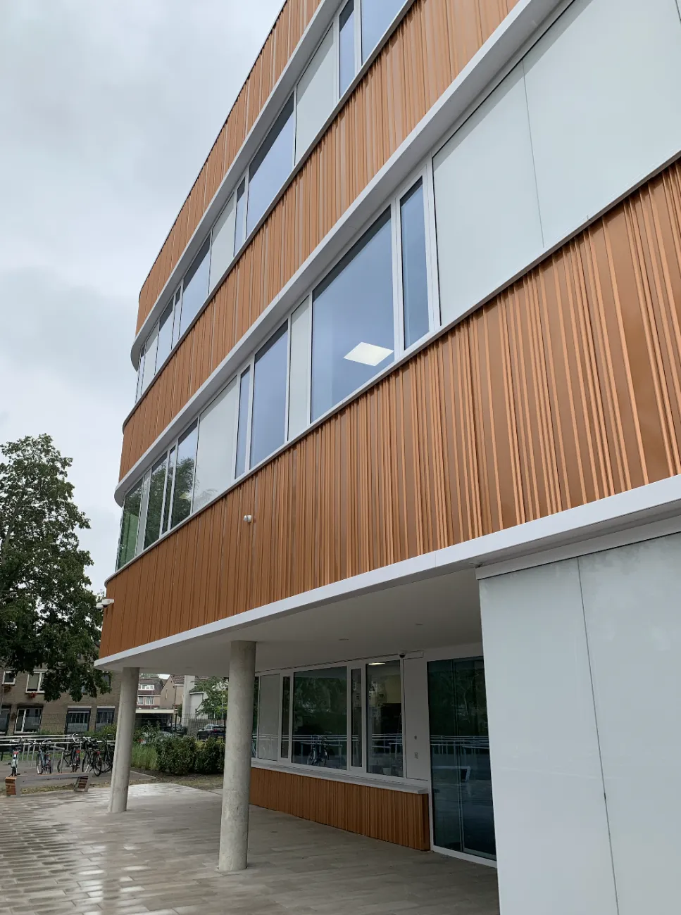 Rakon B.V. gevel Lorentz Lyceum Arnhem 