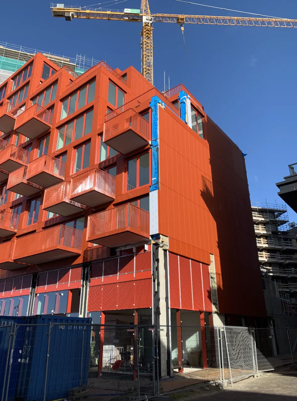 NDSM Amsterdam gevel bij af